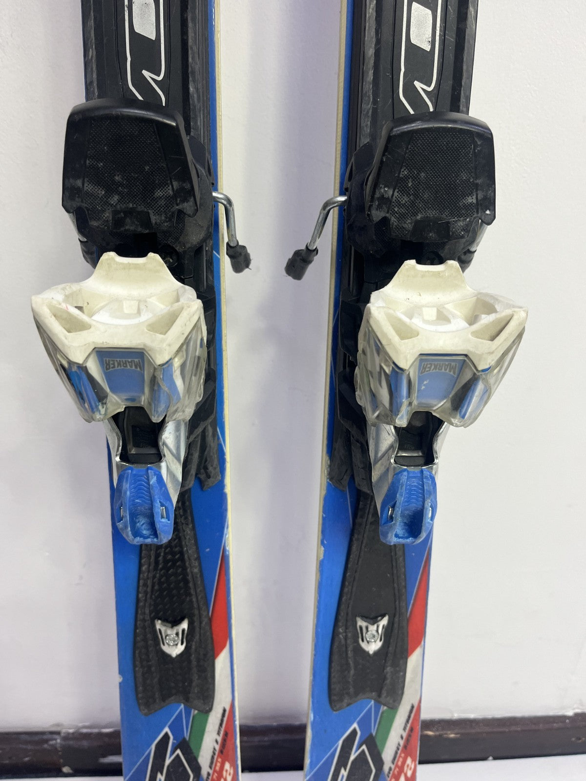 Nordica Dobermann GS 172 cm Ski + Marker 12 Bindungen Winterspaß im Schnee