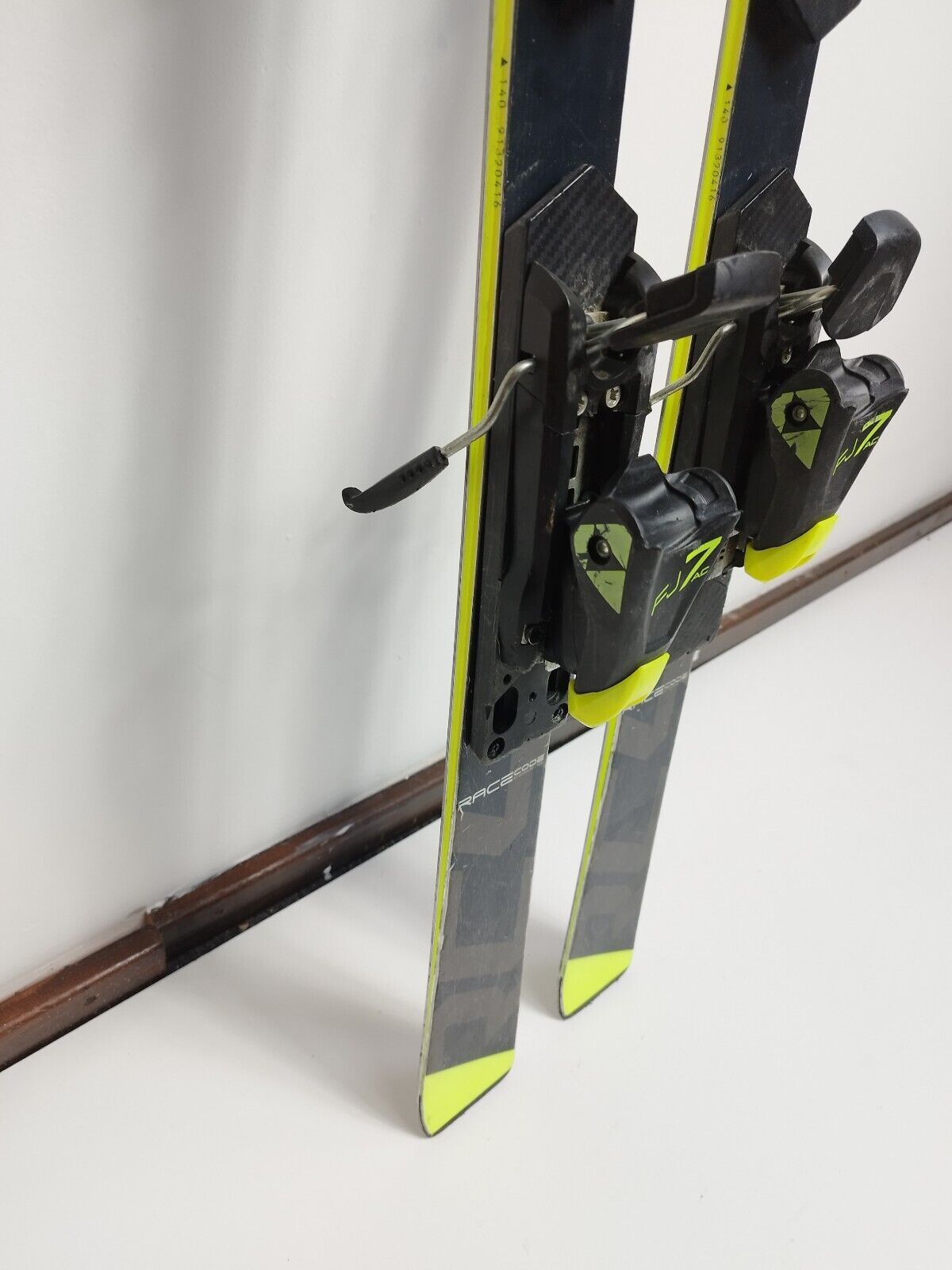 Sci Fischer RC4 WC 140 cm + attacchi Fischer 7.5 Sport invernali