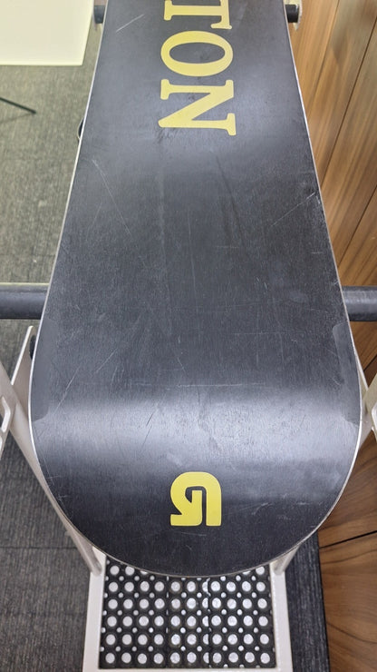 Snowboard Burton Progression 147 cm + fixations Burton S - aventure hivernale