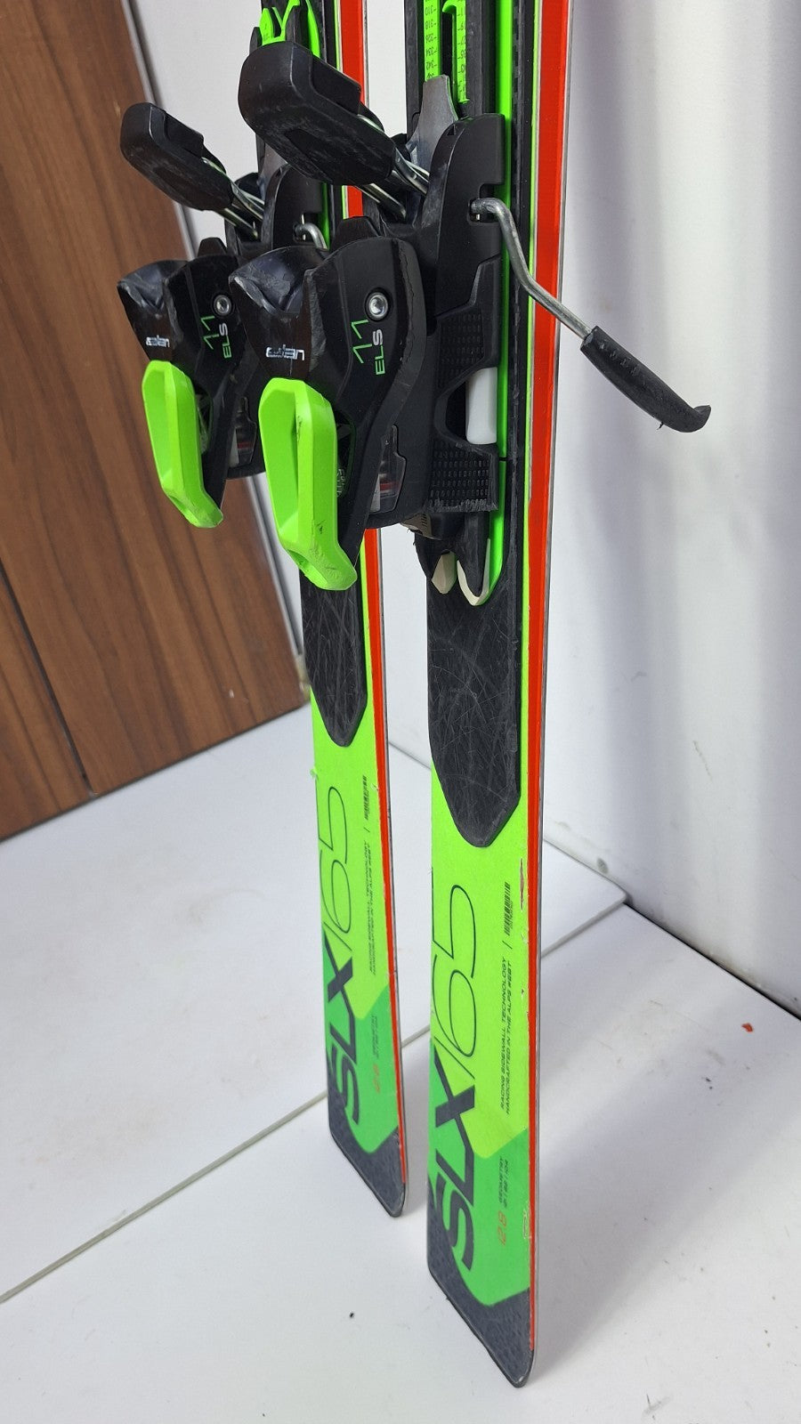 Elan SLX 165cm  Ski + Elan ELS 11  Bindings Winter Sport Fun