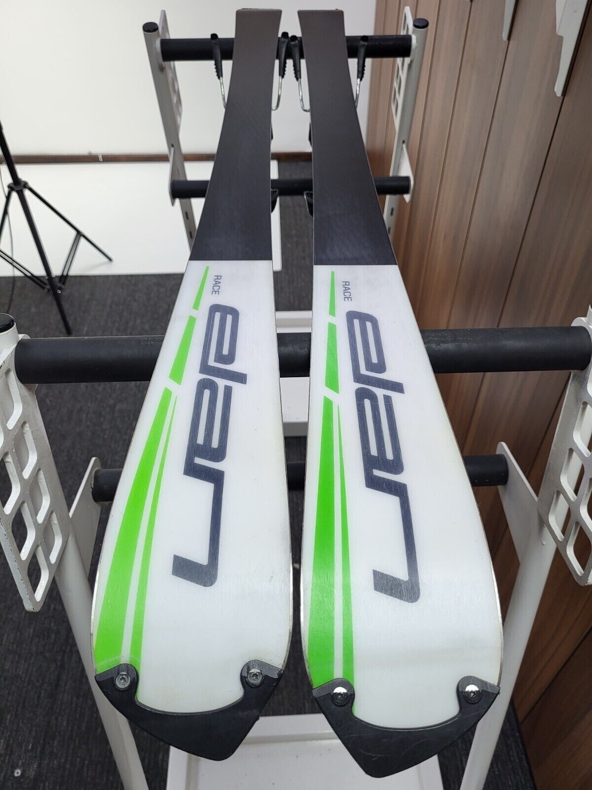 Elan Race RCX 128 cm Ski + Elan 7.5 Bindings Winter Fun Snow Adventure Outdoor