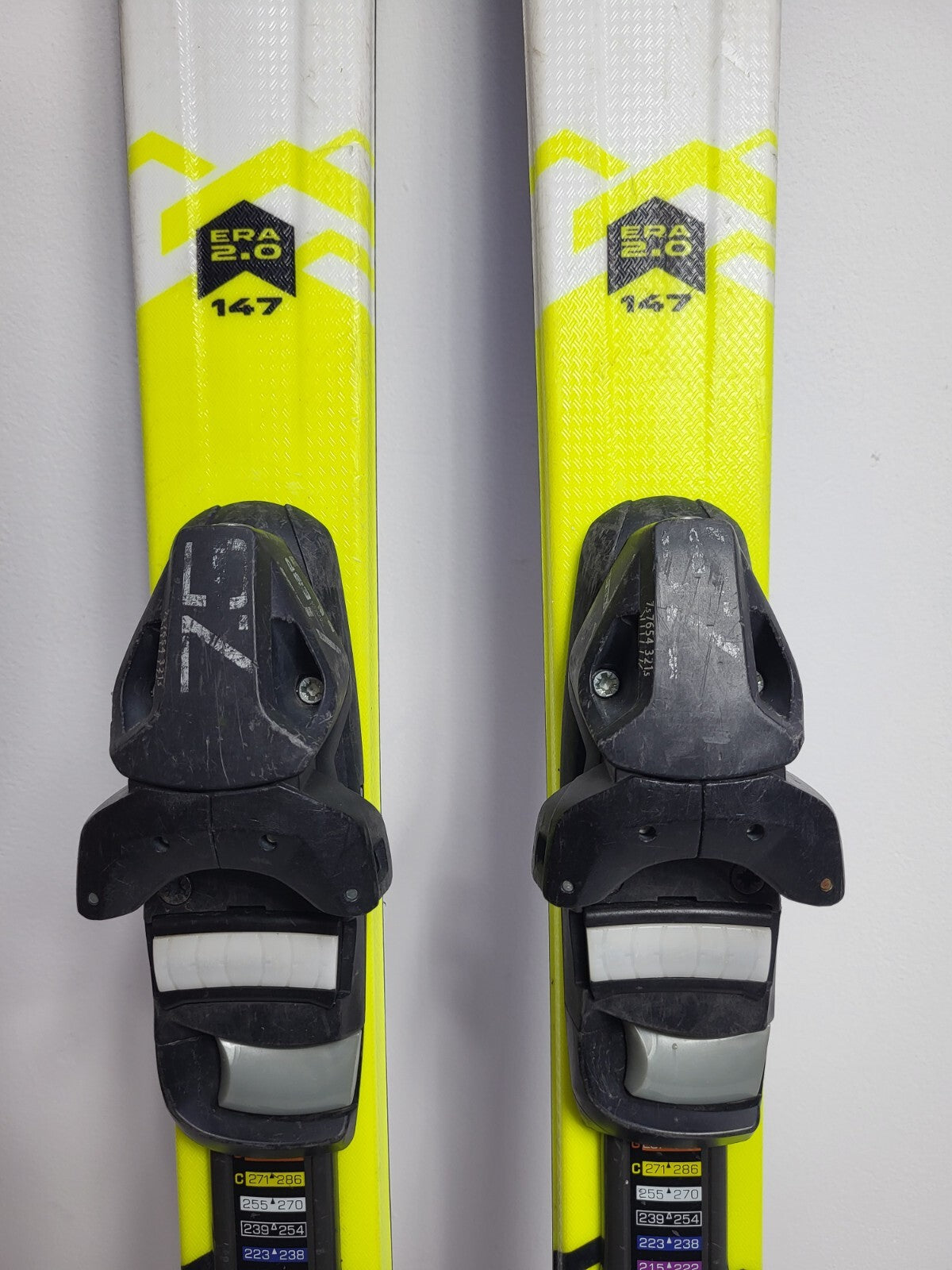HEAD SupershapeTeam R 147cm Ski + Elan ESR 10 Bindungen Wintersportspaß