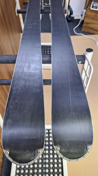 Atomic Balanze 155cm Ski + Atomic 10 Bindings  Winter Sport Fun