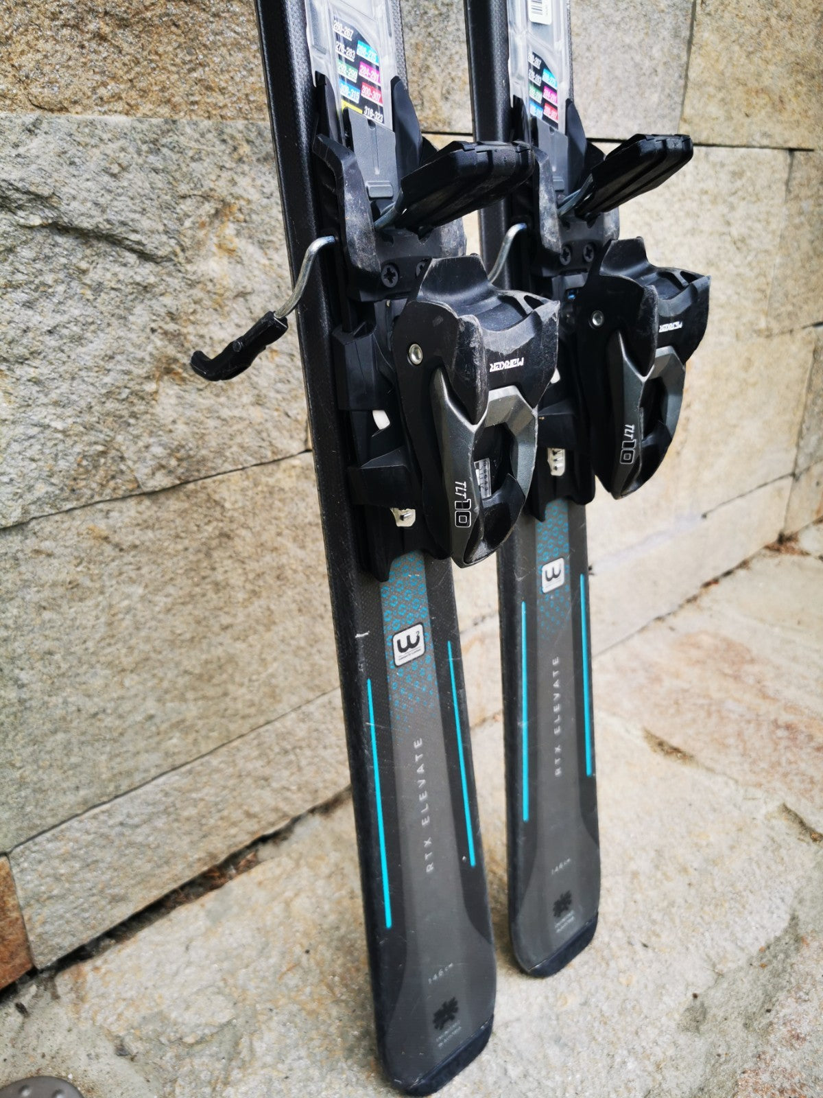 Blizzard RTX Elevate 146 cm Ski + Marker TLT 10 Bindings Winter Snow Sport Fun
