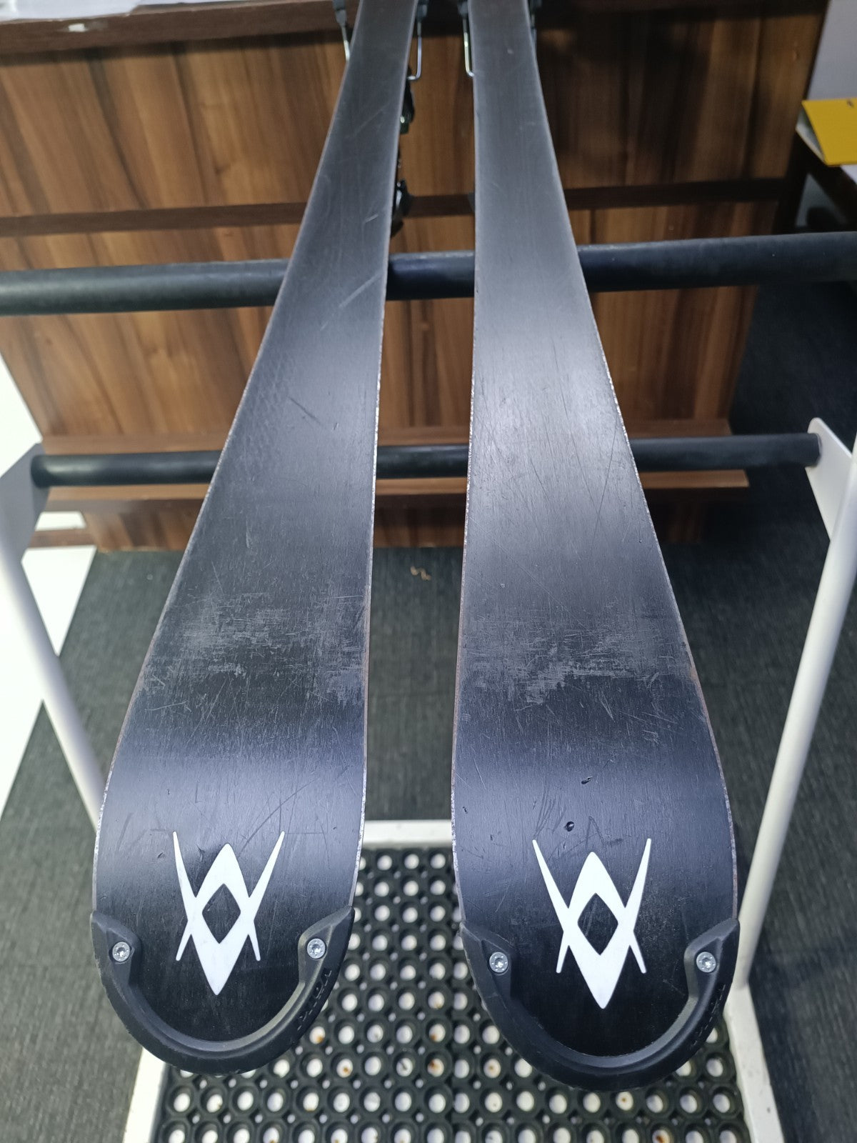 Völkl Super Sport 161 cm Ski + Marker 11 Bindungen Wintersport Schneespaß