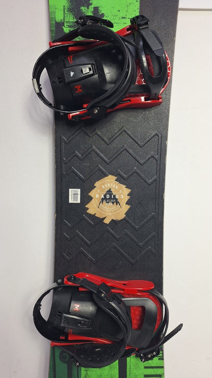 Burton Radius 150W cm Snowboard + Burton M  Bindings Winter Snow Adventure Fun
