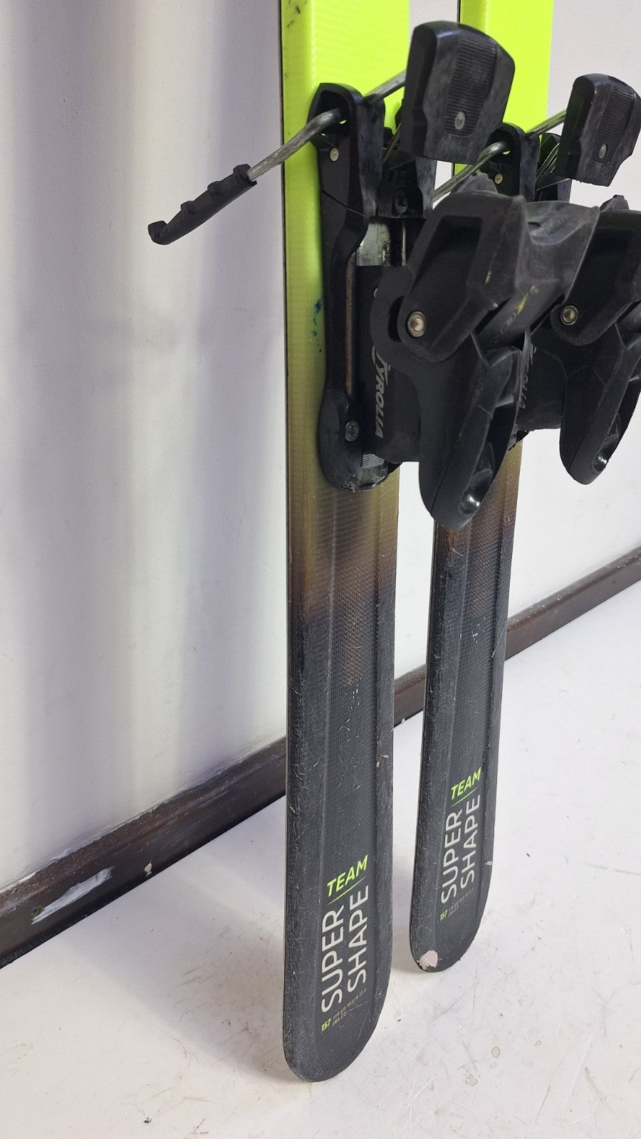 HEAD Supershape Team Easy JRS 157  Ski + Tyrolia BYS 10 Bindings Winter Sport
