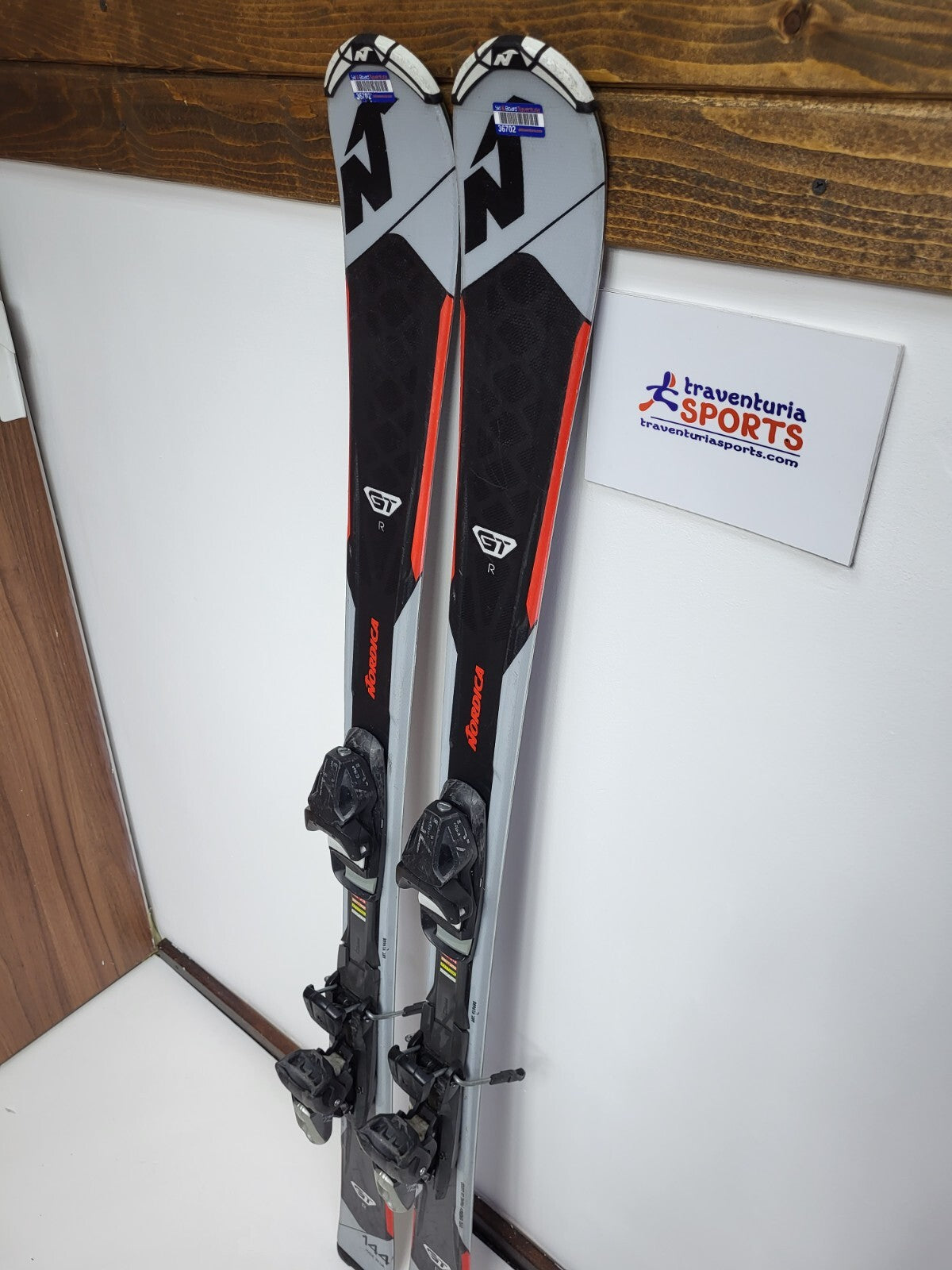 Nordica GT R EVO 144cm Ski + fixations Elan ESP 7.5  Divertissement hivernal, neige et sport