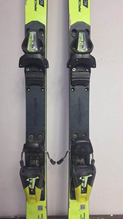 Fischer RC4 WC GS 158 cm Ski + Fischer RC9 Bindung Wintersport Schneespaß