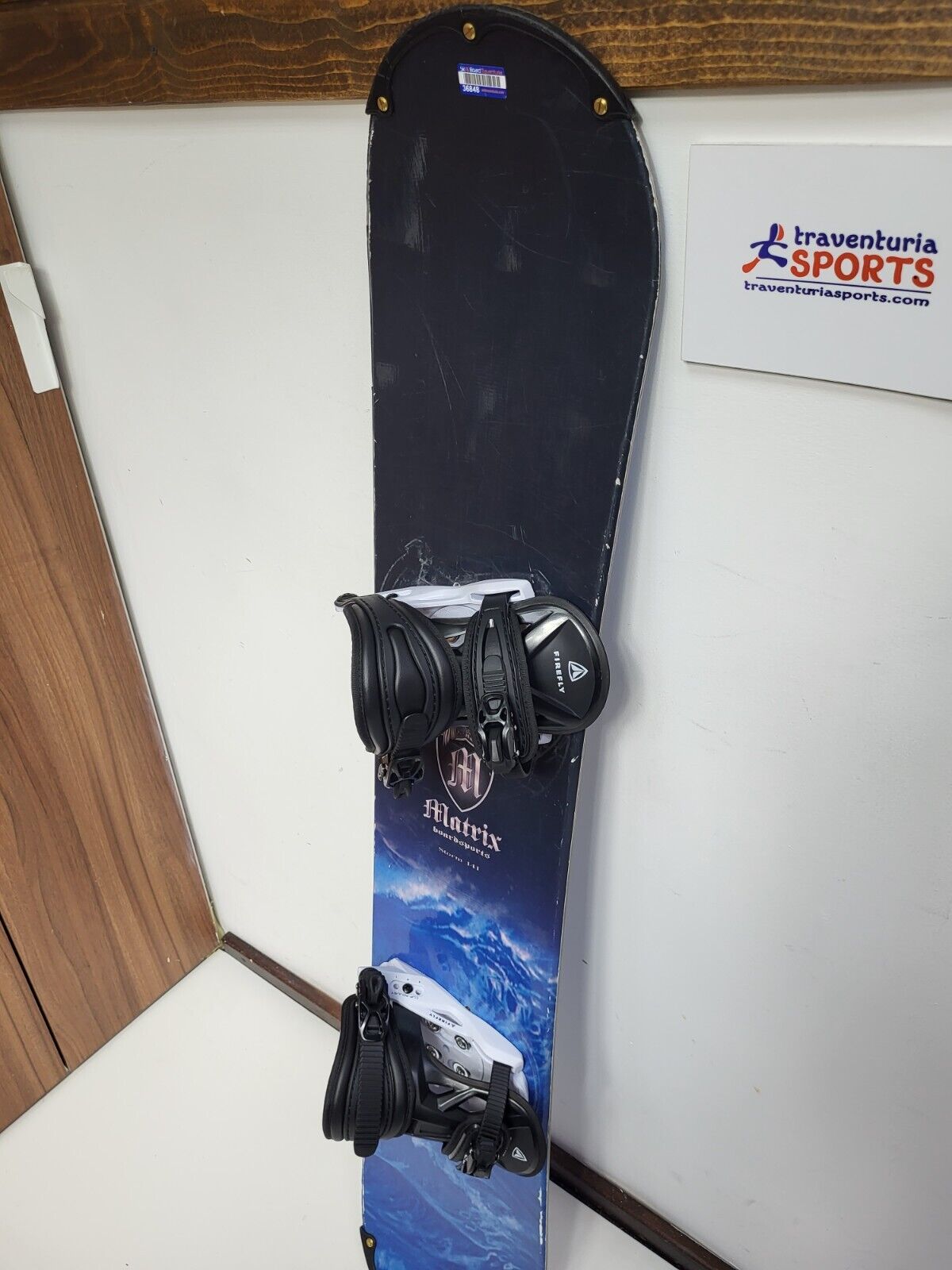 Matrix Storm 141 cm Snowboard + NEW Firefly Size S Bindings Snow Adventure Fun