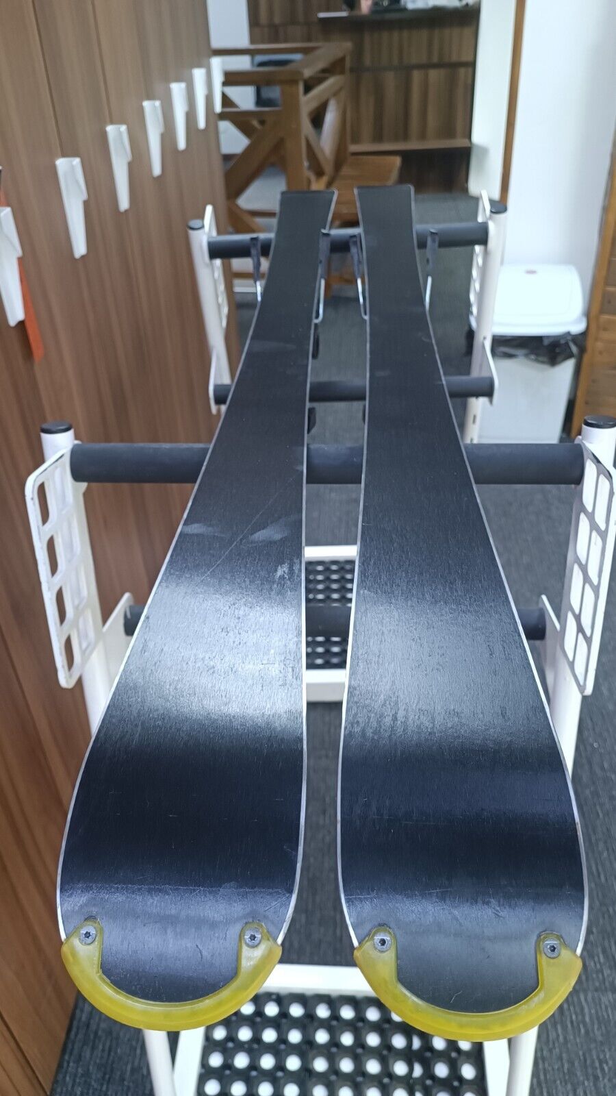 Elan eRise 140 Ski + Elan ESP 7.5 Bindungen Winter Adventure Outdoor