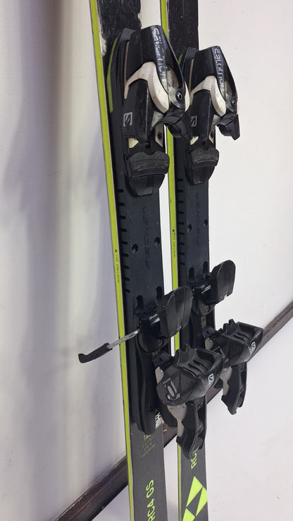 Sci Fischer RC4 GS 143cm + attacchi Salomon 10 Sport Invernali