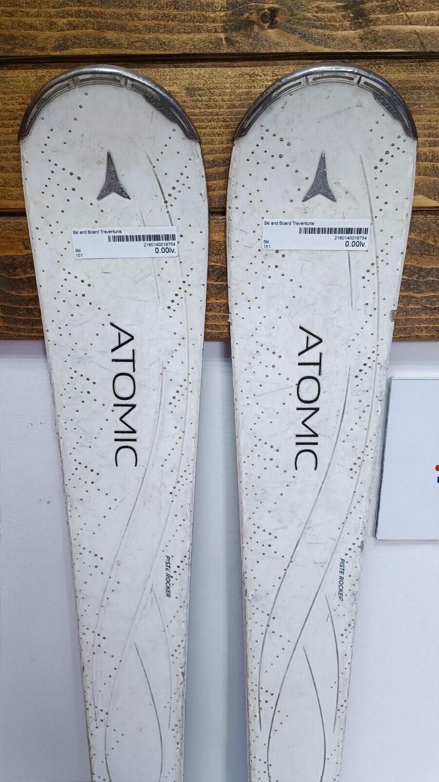 Atomic Cloud 151cm Ski + Atomic 10 Bindings Winter Sport