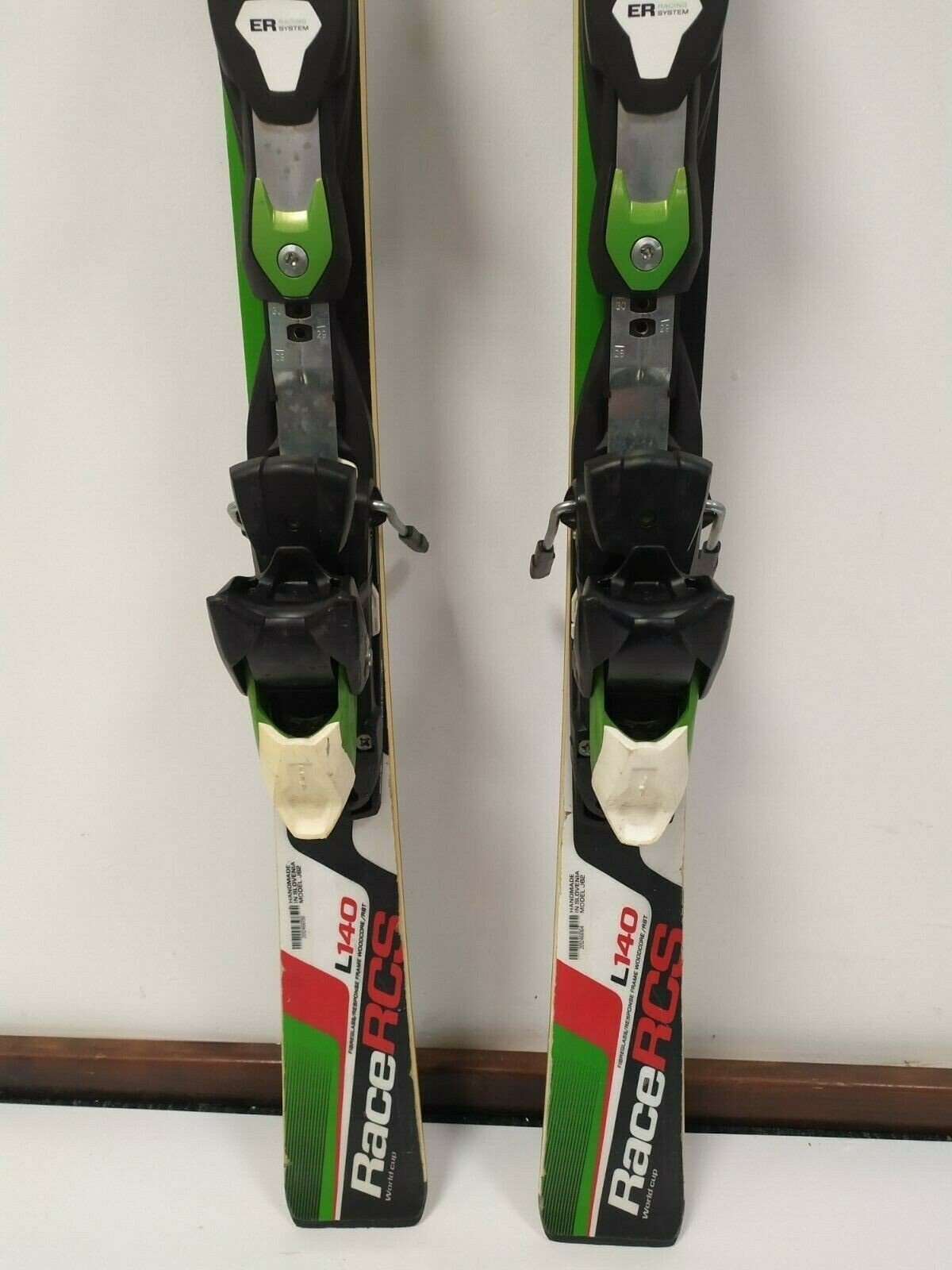 Ski Elan Race RCS 140 cm + fixations Elan ER 11 Sport d'hiver Plaisir