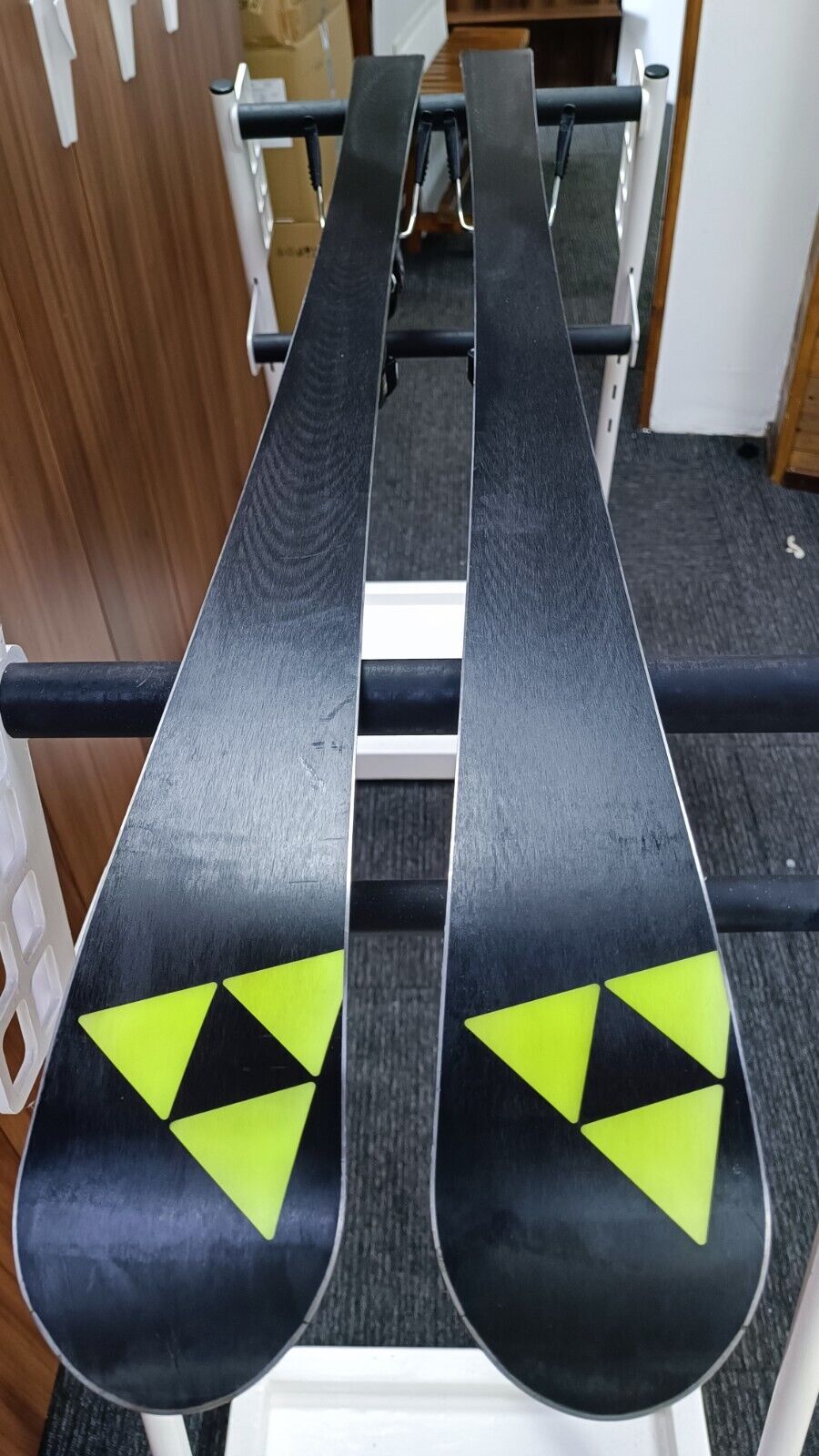 Fischer WC RC4 GS 145 cm Ski + Fischer 7 Bindungen Wintersport