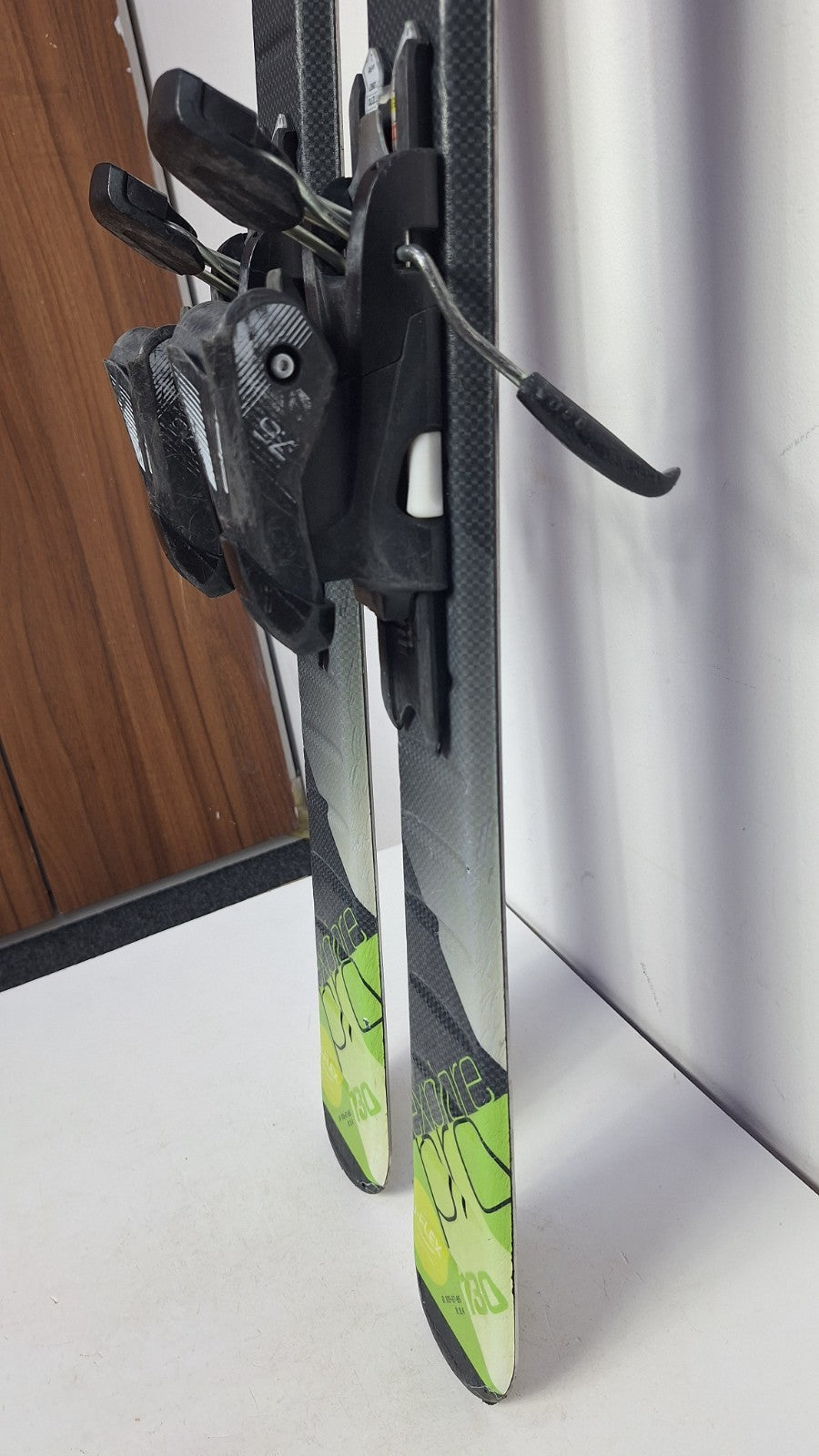 Elan Explore Pro 130 Ski + Elan 7.5 Bindings Winter Sport Fun