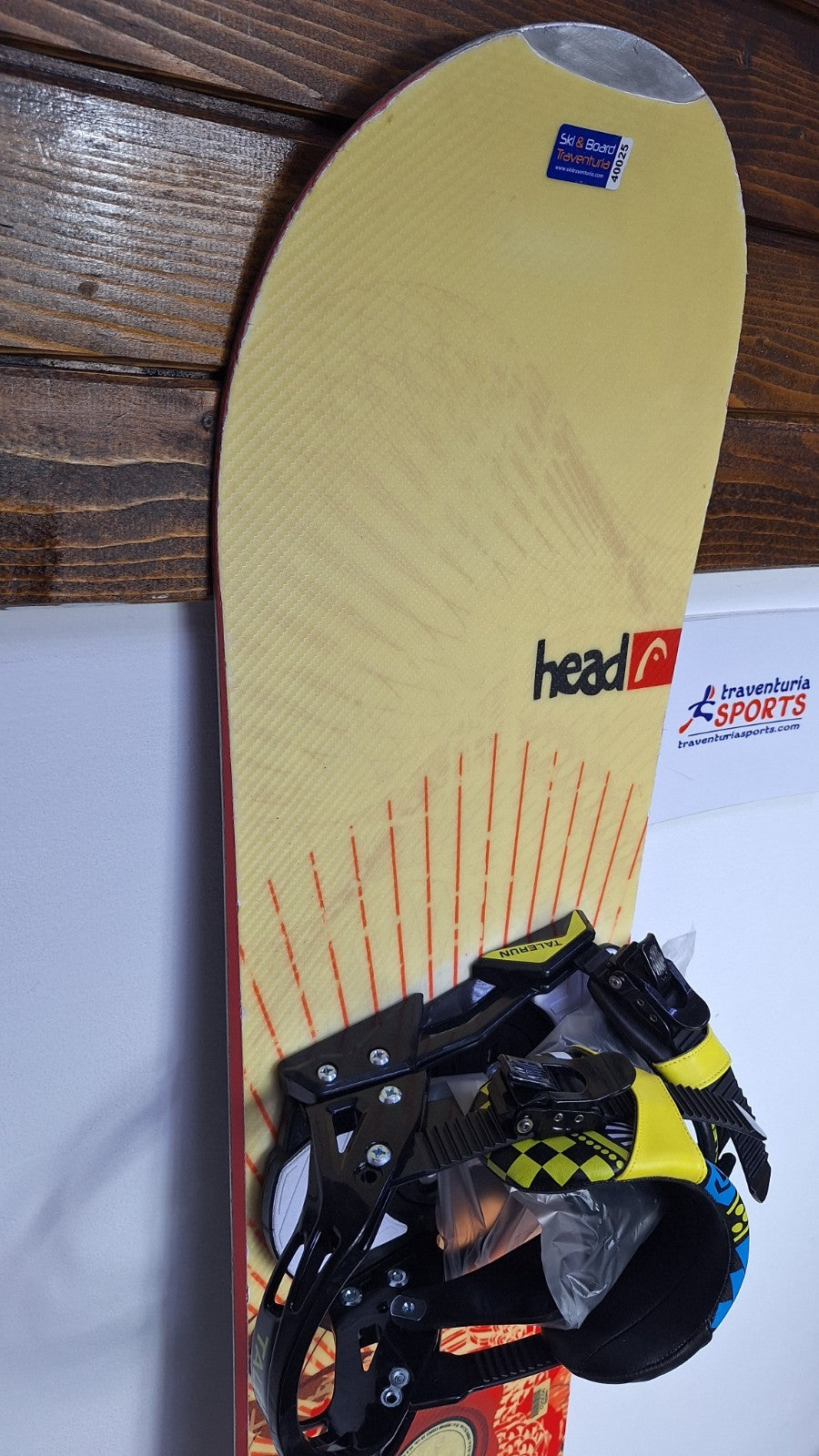 Snowboard HEAD Rocka 4D 159 cm + fixations Talerun L neuves Hiver Sport Plaisir