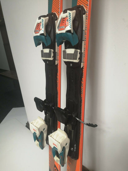 Sci Völkl Racetiger Speedwall 156 cm + attacchi Marker Race 10 Divertimento invernale sulla neve