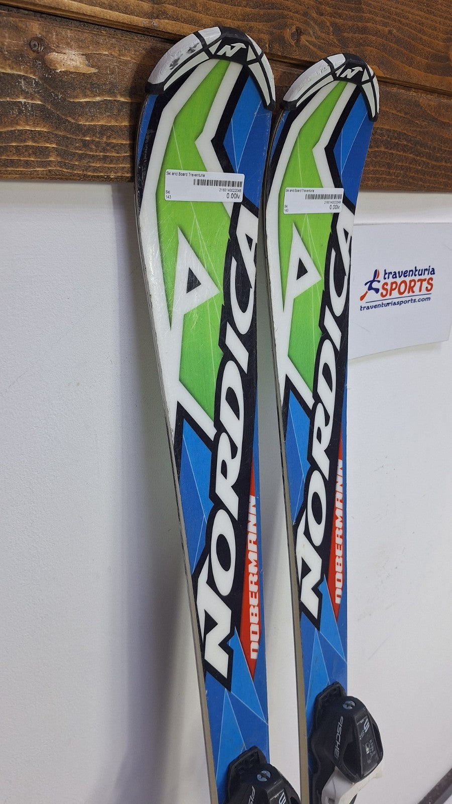 Nordica Dobermann WC SL 143 cm Ski + Fischer RS9 Bindings Sport Winter Fun