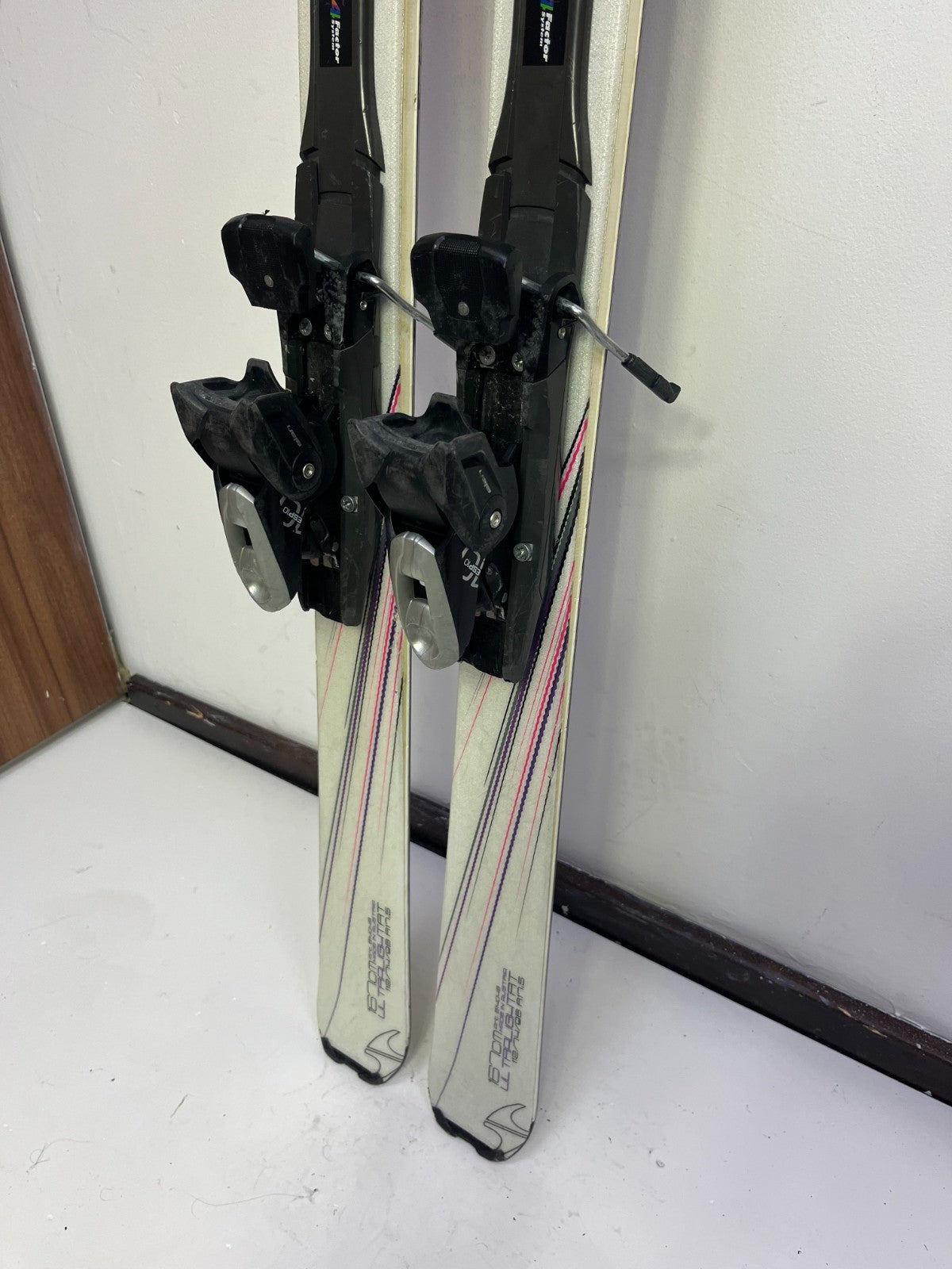 Blizzard Ultralight RT 167 cm Ski + Elan ESP 10 Bindings Winter Sport Fun