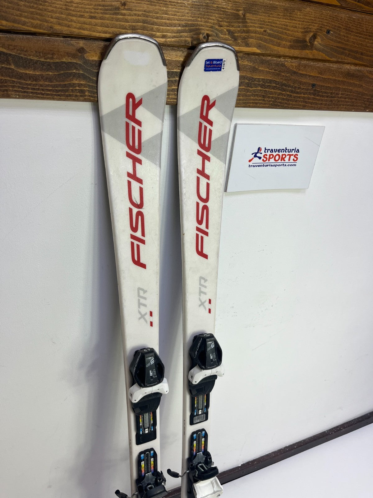 Fischer XTR RC One X 145cm  Ski + Fischer  RS 9  Bindings Winter Sport Fun