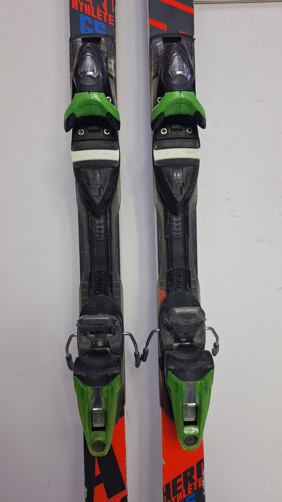 Rossignol Hero Athele GS Pro 175 cm Ski + Rossignol 12 Bindings Winter Fun Snow