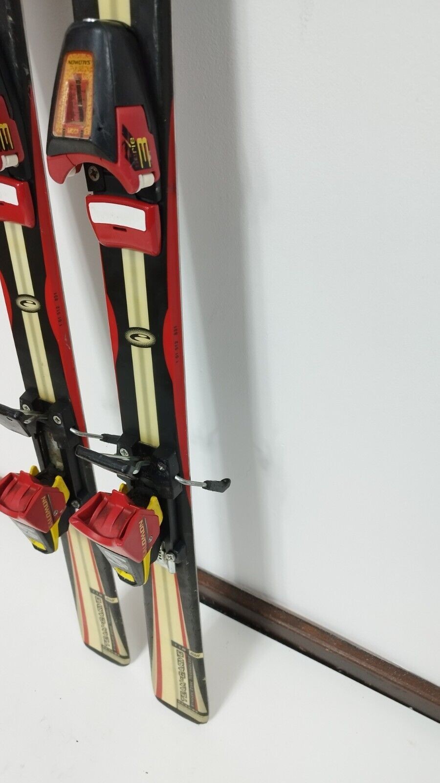 Ski Elan Team Carve 118 cm + fixations Salomon 4.5 Sport d'hiver Plaisir
