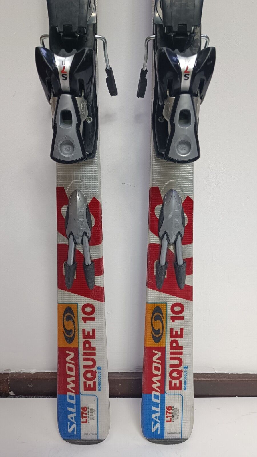 Salomon Equipe 10 176 cm Ski + Salomon 10 Bindings Winter Sport Adventure