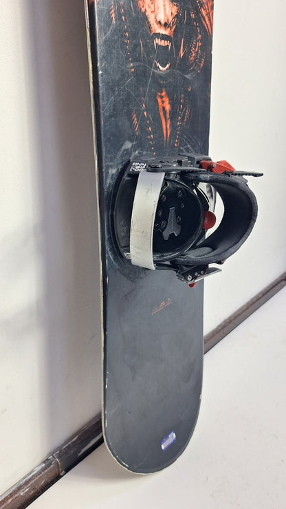 Matrix Syco 154 cm Snowboard + HEAD Rental M  Bindings Winter Snow Adventure Fun