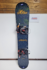 Matrix Escape 154 cm Snowboard + HEAD Rental Size M Bindings
