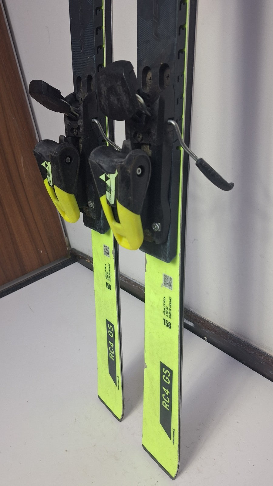 Fischer RC4 WC GS 158 cm Ski + Fischer RC9 Bindung Wintersport Schneespaß