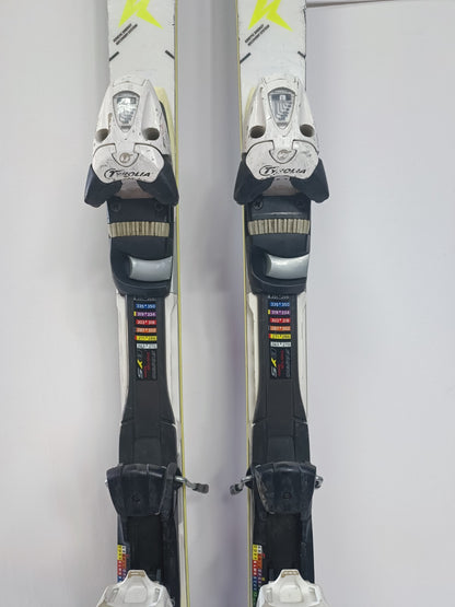 HEAD World Cup i.Speed ​​175 cm Ski + Tyrolia SP13 Bindungen Wintersport
