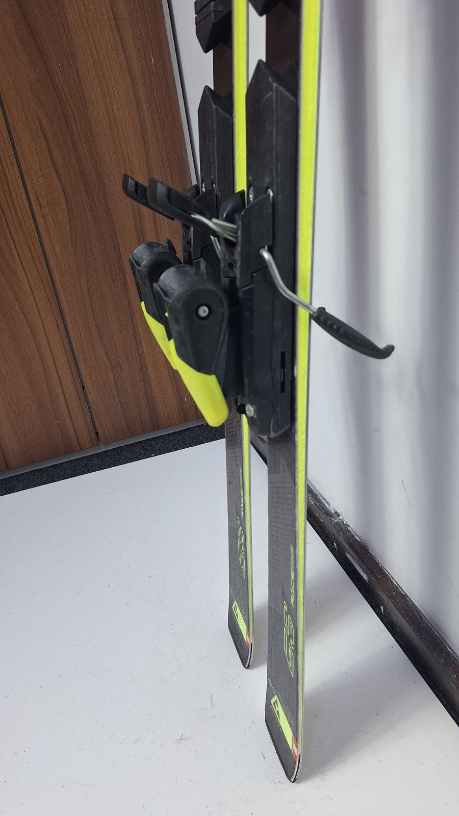 Fischer RC4 World Cup GS 150cm Skis + Fischer 9 Bindings Winter Fun Snow