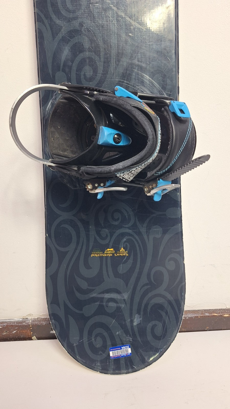 Snowboard Matrix Escape 136 cm + Attacchi HEAD Rental S Avventura sulla neve