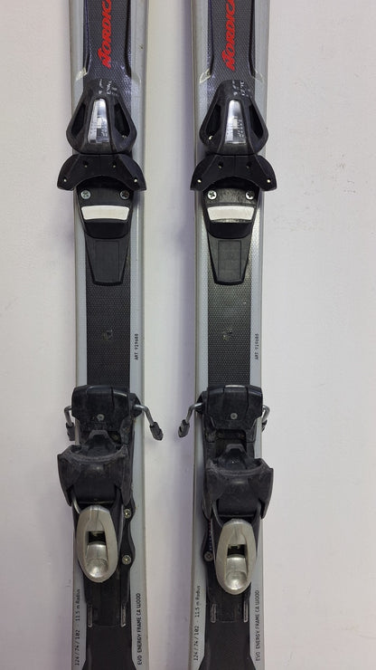 Nordica GT R EVO 144 cm Ski + Elan ESR 10 Bindungen Adventure Snow
