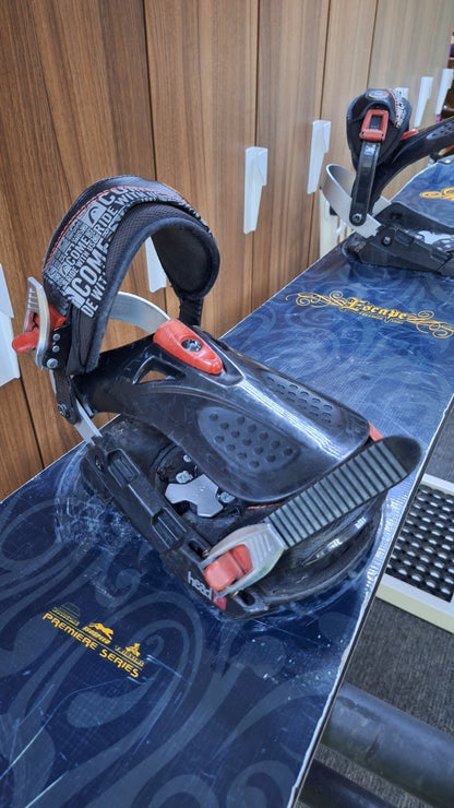 Matrix Escape 158 cm Snowboard + Head Size M Bindings Adventure Sport