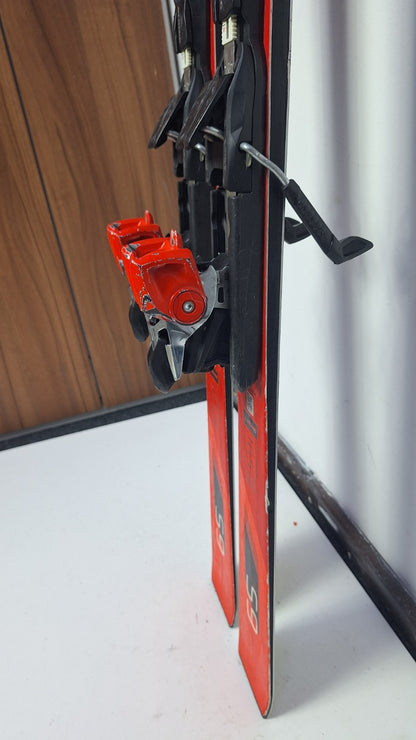 Atomic Redster S9 165 cm Skis + Atomic 14 Bindings Winter Fun Snow