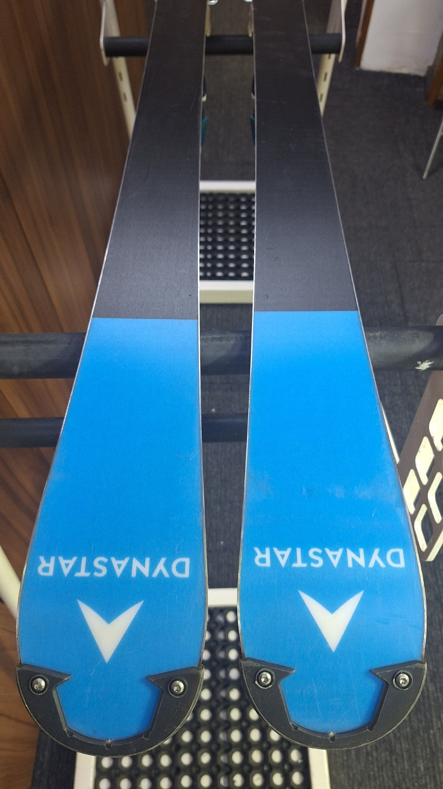 Dynastar Omeglass SL 135 cm Ski + Marker 10 Bindings Winter Sport  Snow