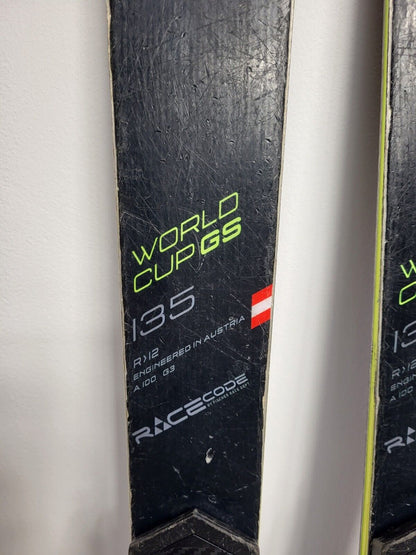 Sci Fischer RC4 WC FIS 135 cm + attacchi Fischer 7.5 Sport invernali