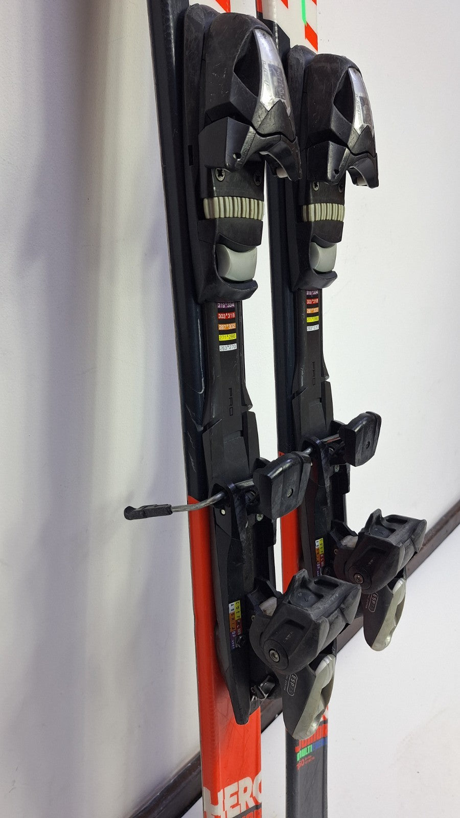 Rossignol Hero J 150 cm Ski + Elan ESP 7.5 Bindungen Winter Fun Snow Sports
