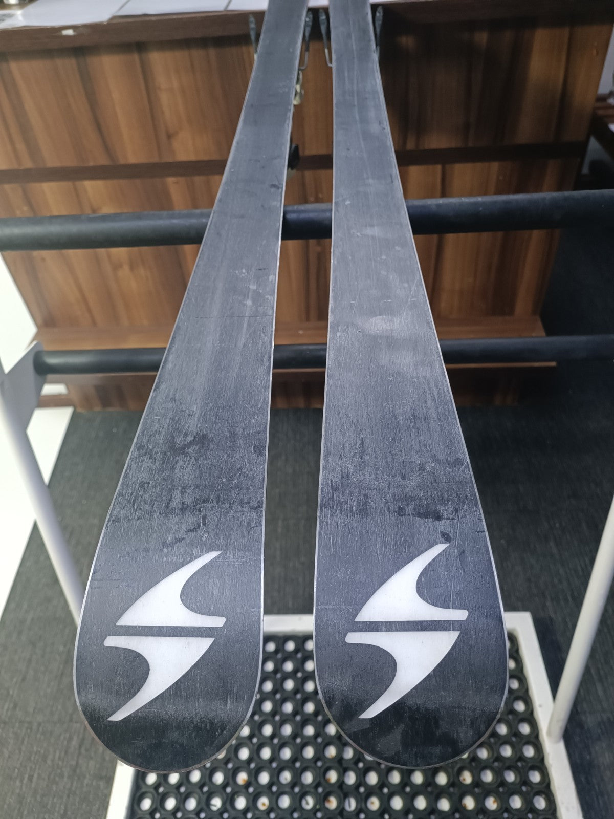 Blizzard World Cup GS Racing 149 cm Ski + Marker 7 Bindungen Wintersport Schnee