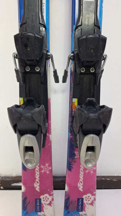 Nordica Little Belle 130 cm Ski + Elan ESP 7.5 Bindungen Winter Adventure Winter