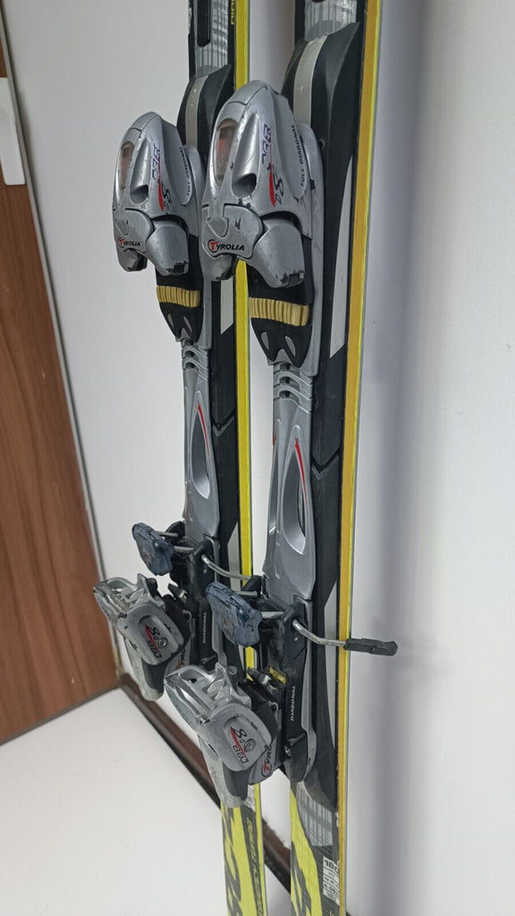 k2 escape 160 skis Fischer RC4 180 cm Ski + Tyrolia 12 Bindings Winter Sports – Traventuria Sports