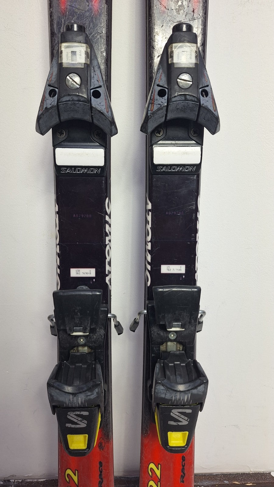 Atomic Pro Race 6'22 130 cm Skier + Salomon 7 Bindungen Wintersport Schneespaß