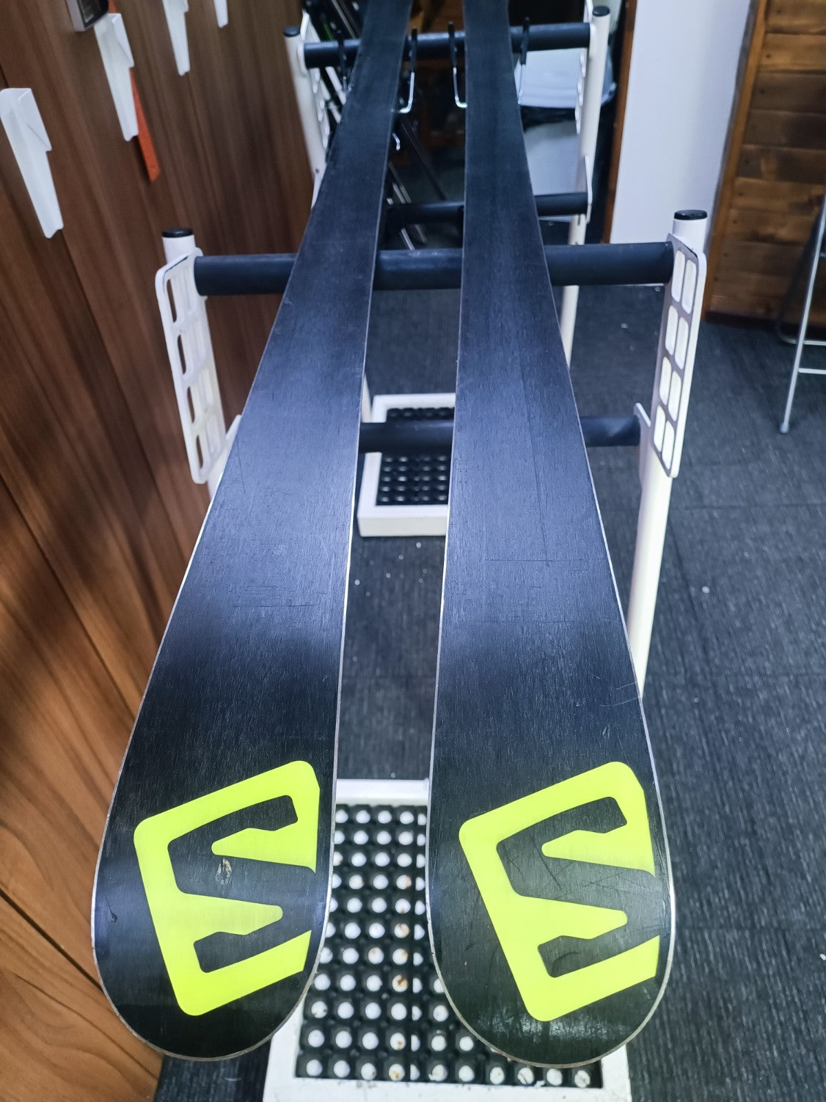 Salomon X/Race GS 180 cm Ski + Salomon 10 Bindungen Winter Sport Fun CBS