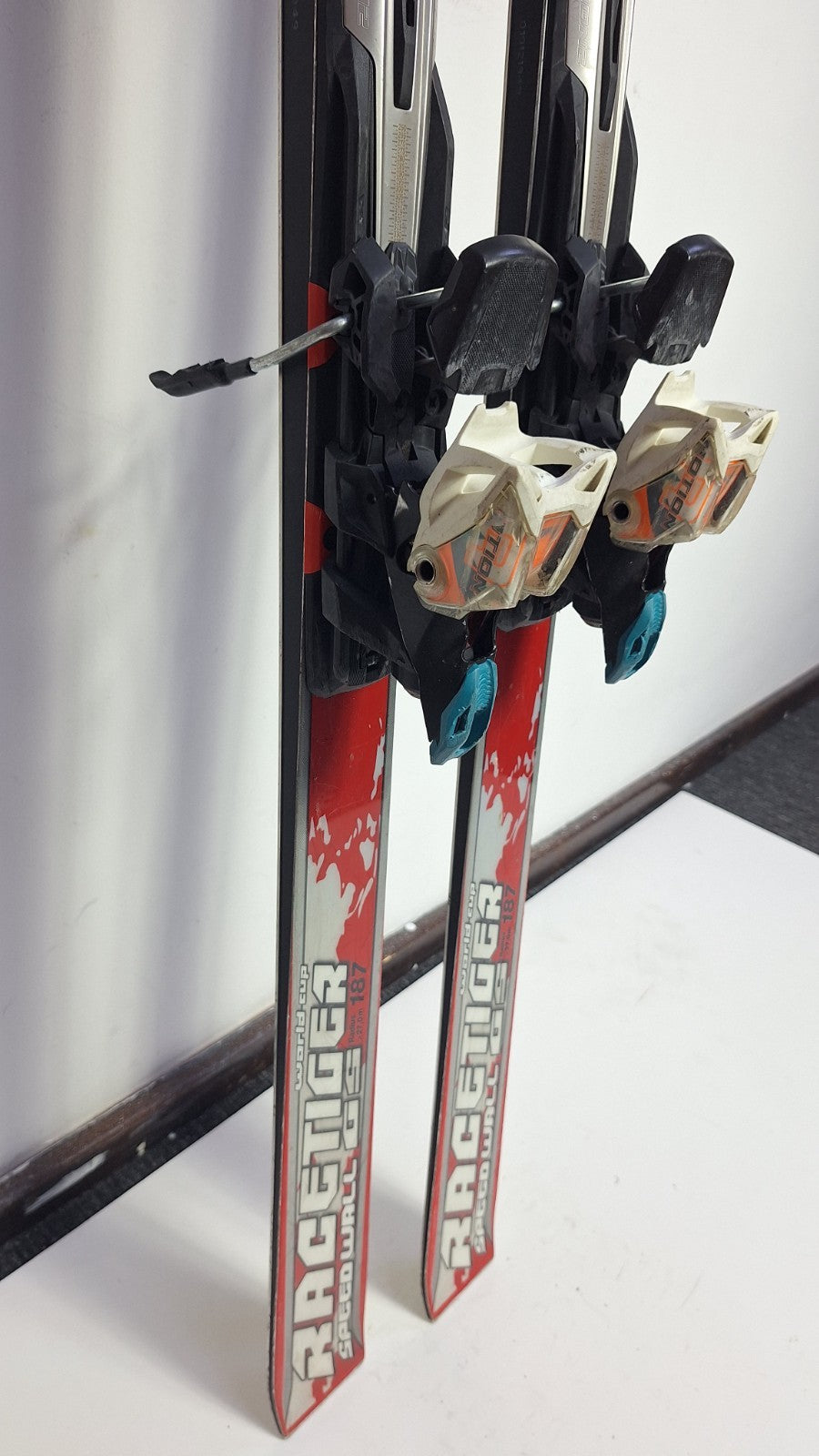Völkl Racetiger SpeedWall GS 187cm Ski + Marker 16 Bindings Winter Sport