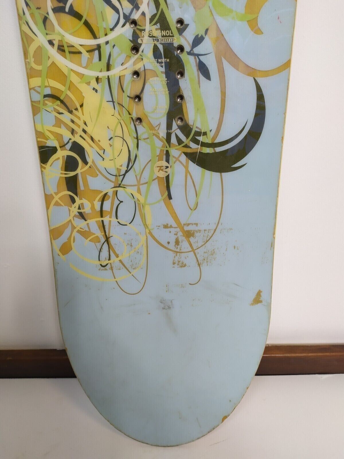 Snowboard Rossignol Zena 142 cm, anima in legno CBS, sport avventura, divertimento invernale
