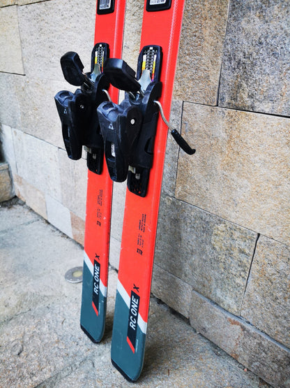Fischer RC One X 150cm  Ski + Fischer RS 9 Bindings Adventure Winter Sport
