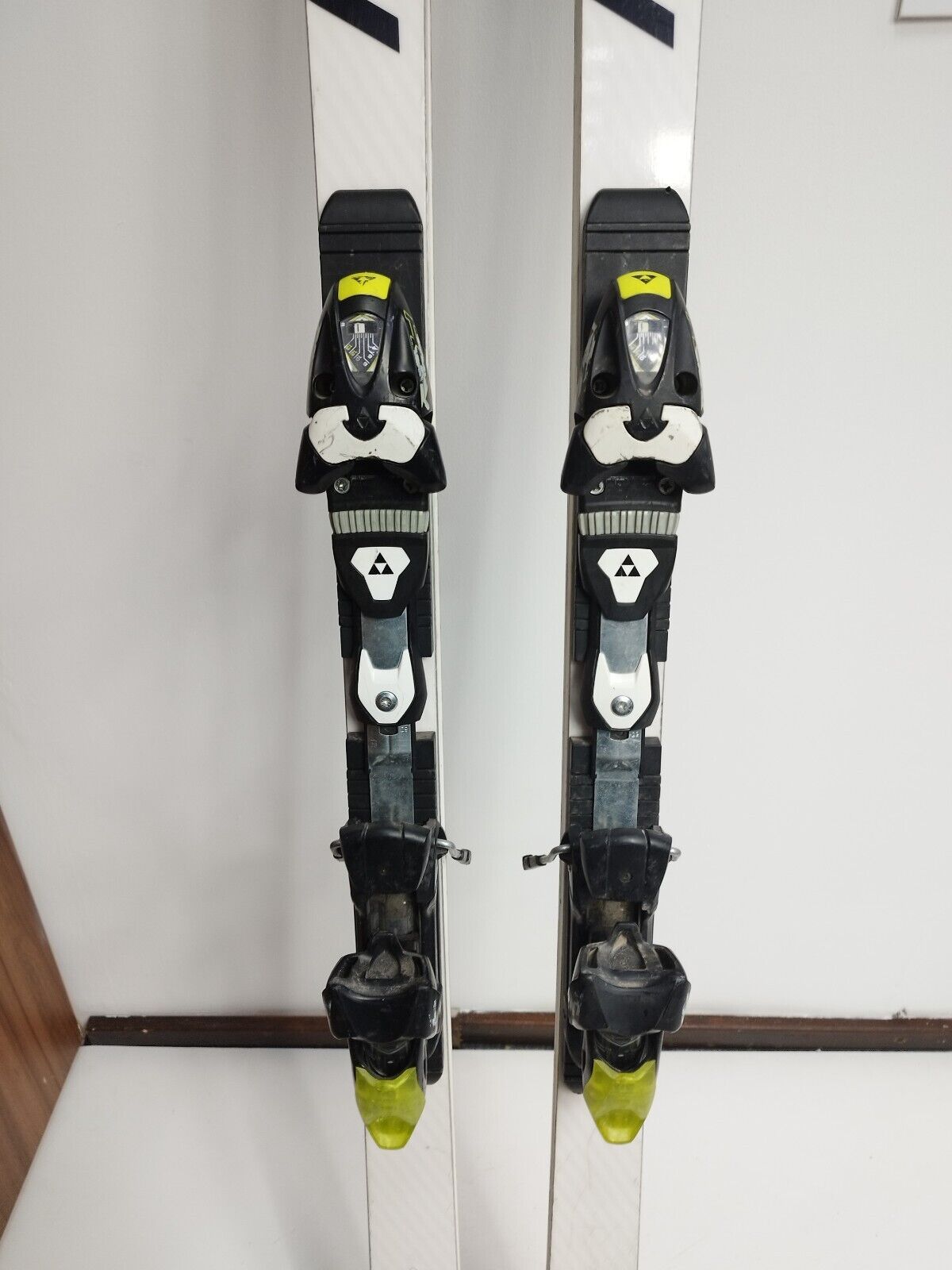 Fischer WC RC4 188 cm Ski + Fischer 13 Bindungen Wintersport