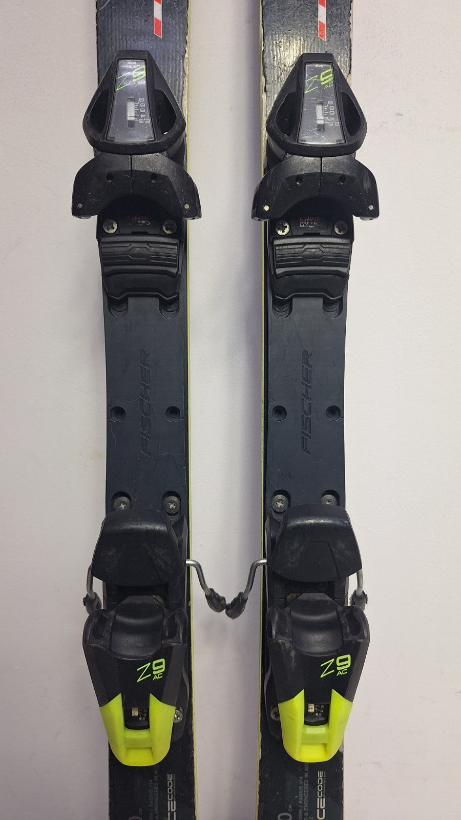 Fischer RC4 GS 140cm Ski + Fischer  Z9 Bindings Fun Snow Winter Sport